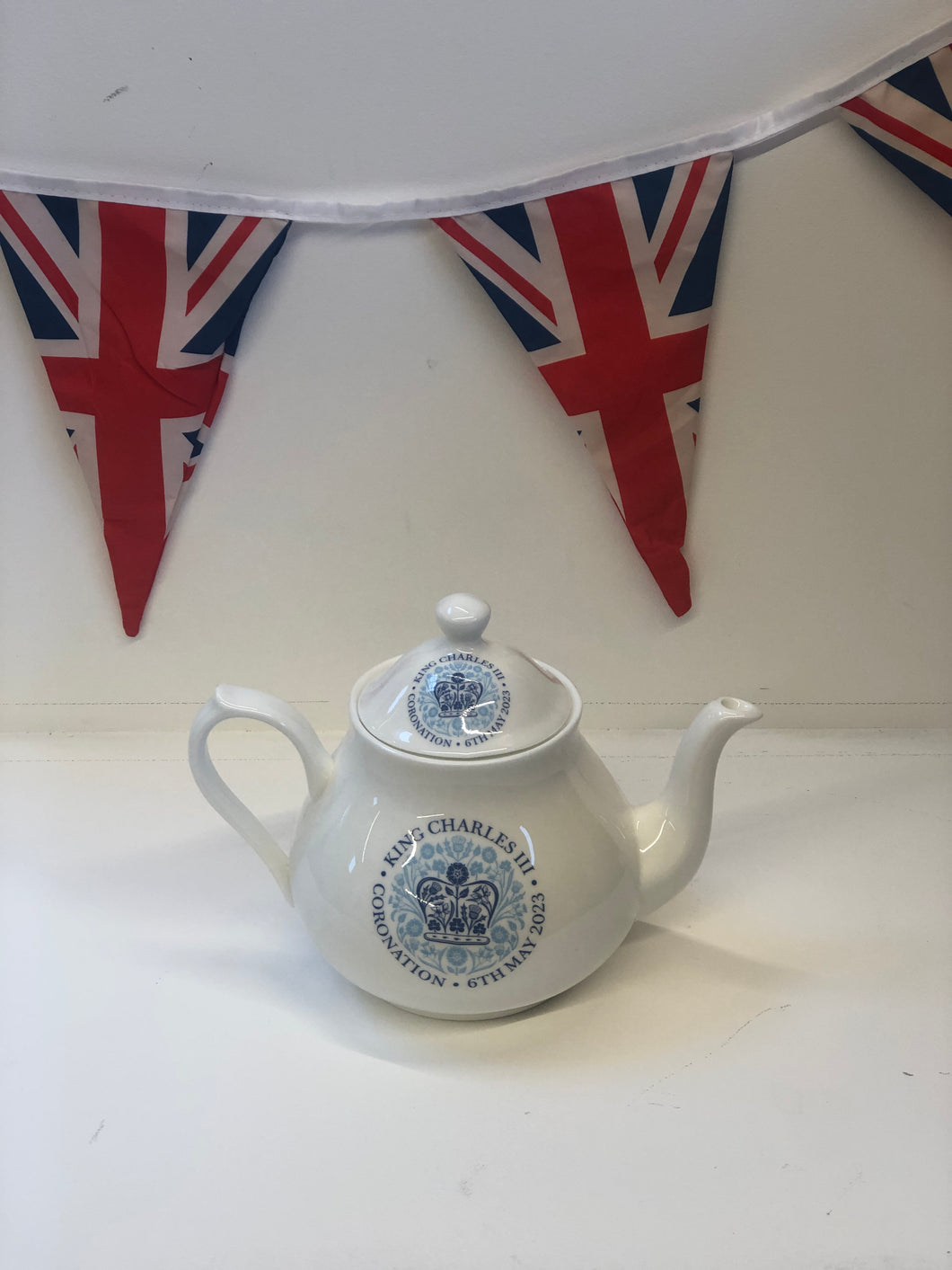King Charles III Coronation tea pot for four people made in fine bone china