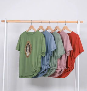 Queen Elizabeth II Relaxed Fit T-shirt
