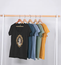 Queen Elizabeth Long Sleeved women's T-shirt