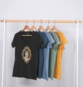 Queen Elizabeth Long Sleeved women's T-shirt