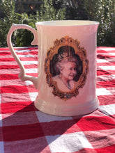 Double sided Queen Elizabeth II Tankard